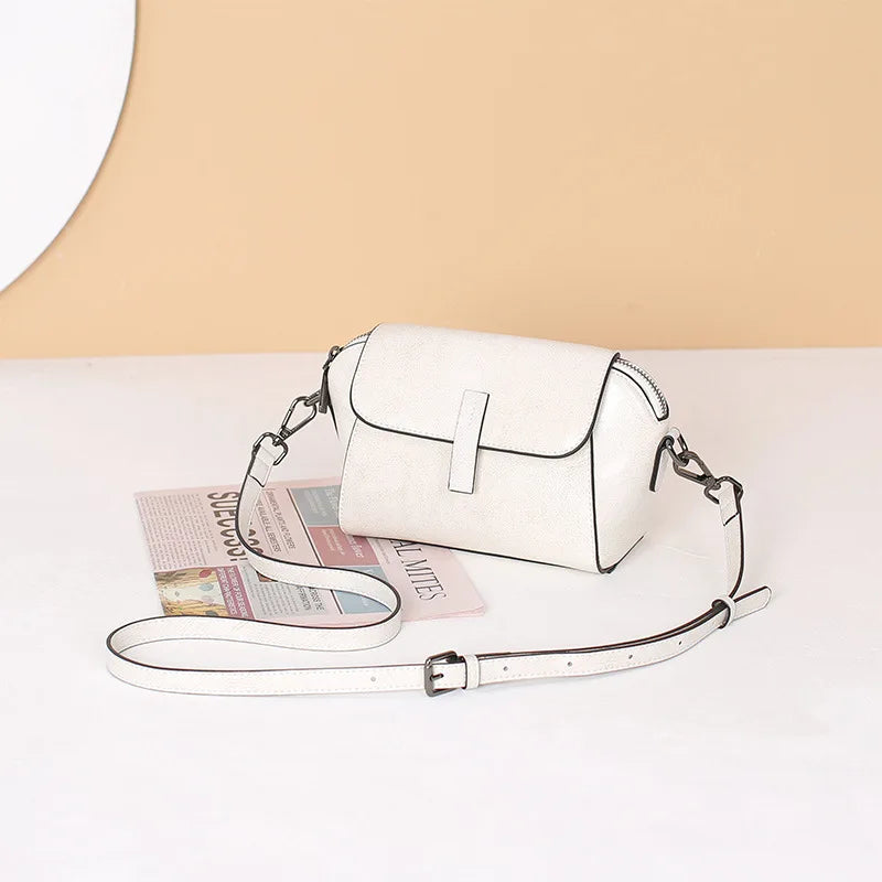 LUXURY LEATHER CROSS BODY BAG
